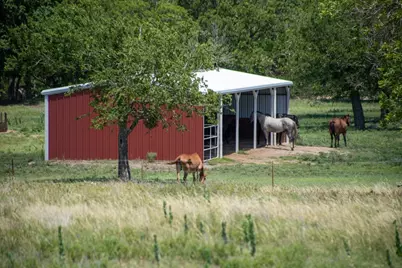 110 Live Oak Lane, Kerrville, TX 78028 - Photo 34