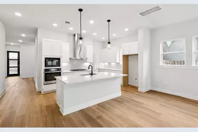 1420 South Brook Drive, Leander, TX 78641 - Photo 2