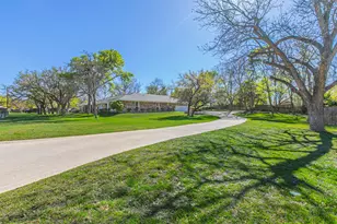 208 Highland Oaks Dr, Harker Heights, TX 76548 - Photo 34