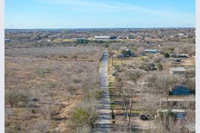 5225 Fm 2001, Buda, TX 78610 - Photo 8