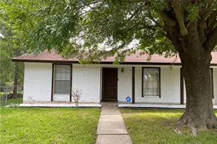 3209 Carol Ann Dr, Austin, TX 78723 - Photo 2