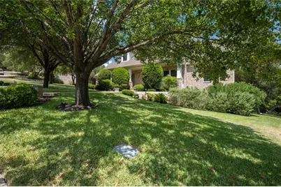 1733 Canonero Drive, Austin, TX 78746 - Photo 2