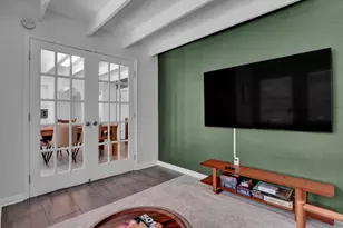 211 Lessin Ln, Austin, TX 78704 - Photo 6