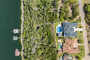 912 Watercliffe, Lago Vista, TX 78645 - Photo 4