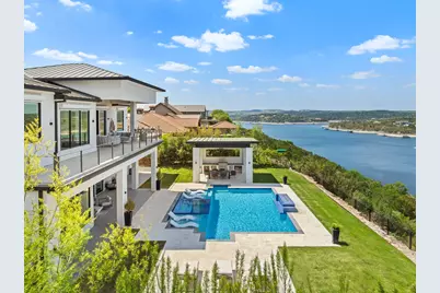 912 Watercliffe, Lago Vista, TX 78645 - Photo 2