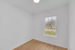 1709 Cecelia St, Taylor, TX 76574 - Photo 30