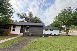 1709 Cecelia St, Taylor, TX 76574 - Photo 4