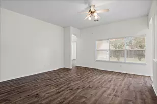 1404 Augusta Bend Dr, Hutto, TX 78634 - Photo 8