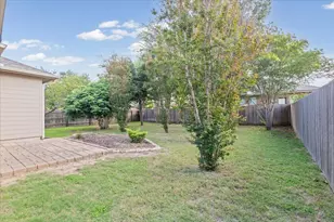 1404 Augusta Bend Dr, Hutto, TX 78634 - Photo 24
