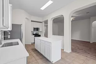 1404 Augusta Bend Dr, Hutto, TX 78634 - Photo 6