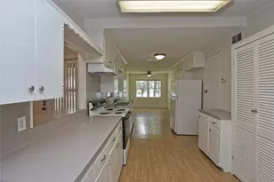 16013 Edwards Dr, Austin, TX 78734 - Photo 14