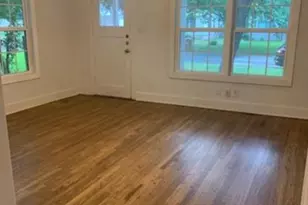 1913 W 38th St, Austin, TX 78731 - Photo 2