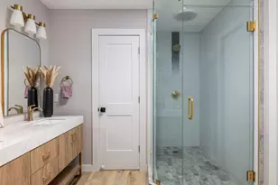 2401 Apple Valley Cir, Austin, TX 78747 - Photo 18