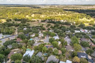 2401 Apple Valley Cir, Austin, TX 78747 - Photo 40