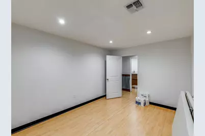 101 N Anthony Street, Hutto, TX 78634 - Photo 10