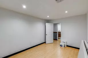 101 N Anthony St, Hutto, TX 78634 - Photo 10