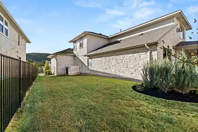 223 Baldovino Skyway, Lakeway, TX 78738 - Photo 30