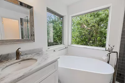 304 River Down Road, Georgetown, TX 78628 - Photo 10