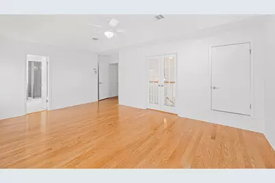 304 River Down Road, Georgetown, TX 78628 - Photo 12