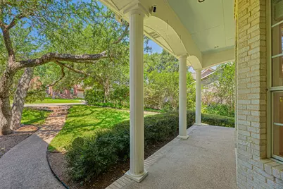 304 River Down Road, Georgetown, TX 78628 - Photo 2