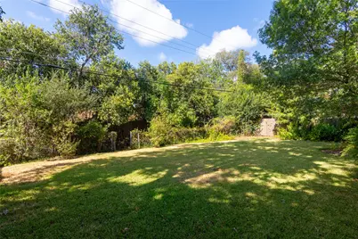 3109 Pinecrest Drive, Austin, TX 78757 - Photo 38