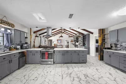 186 Fm 969, Bastrop, TX 78602 - Photo 6