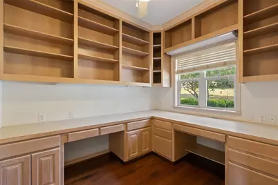 420 Los Escondidos, Marble Falls, TX 78654 - Photo 24