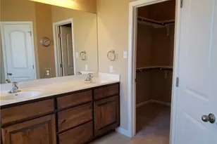 743 Easton Dr, San Marcos, TX 78666 - Photo 10