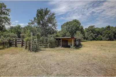 5715 Texas 159 Highway, La Grange, TX 78945 - Photo 34