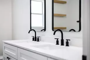 1762 Windy Park Cir, Round Rock, TX 78664 - Photo 20