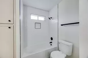 1762 Windy Park Cir, Round Rock, TX 78664 - Photo 28