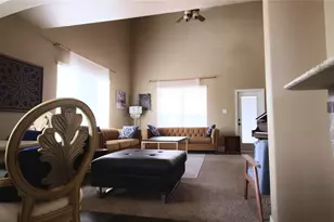 818 Dewitt Dr, San Marcos, TX 78666 - Photo 6