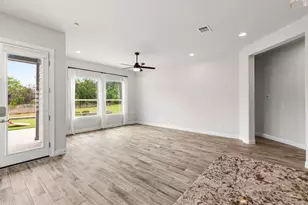 2439 Soprano Wy, Round Rock, TX 78681 - Photo 14