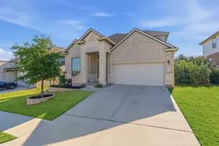 2439 Soprano Wy, Round Rock, TX 78681 - Photo 2
