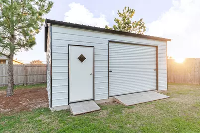 111 Tree Top Lane, Smithville, TX 78957 - Photo 34