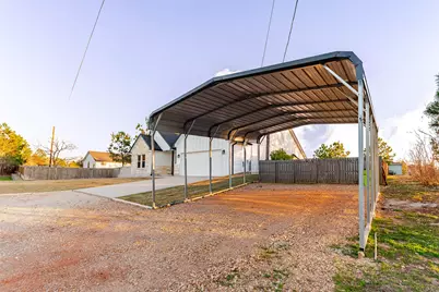 111 Tree Top Lane, Smithville, TX 78957 - Photo 8