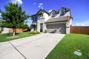 113 Cascia Cir, Liberty Hill, TX 78642 - Photo 2