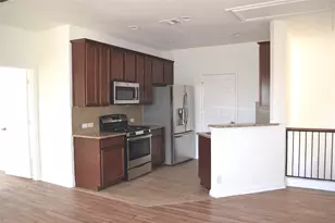 9201 Brodie Ln, Austin, TX 78748 - Photo 10