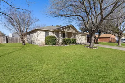 3812 Eagles Nest Street, Round Rock, TX 78665 - Photo 2