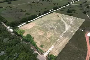 400 Co Rd 204, Liberty Hill, TX 78642 - Photo 1