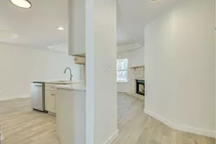 18631 Champions Cir, Lago Vista, TX 78645 - Photo 4