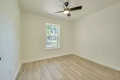 18631 Champions Circle, Lago Vista, TX 78645 - Photo 18