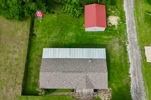 845 Caldwell St, Lexington, TX 78947 - Photo 30