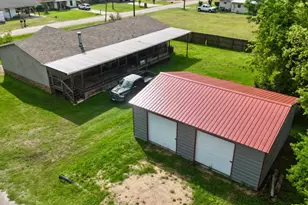 845 Caldwell St, Lexington, TX 78947 - Photo 28
