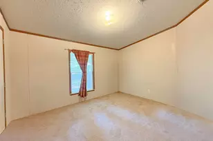 845 Caldwell St, Lexington, TX 78947 - Photo 14