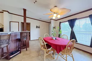 845 Caldwell St, Lexington, TX 78947 - Photo 4