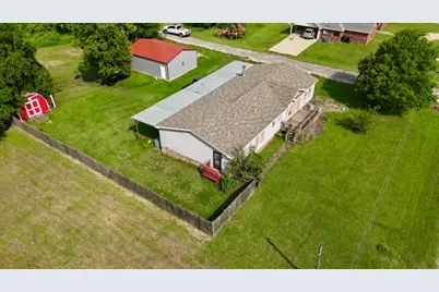 845 Caldwell Street, Lexington, TX 78947 - Photo 28