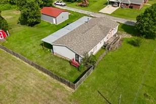 845 Caldwell St, Lexington, TX 78947 - Photo 28