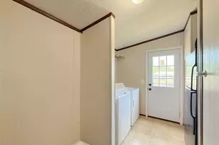 845 Caldwell St, Lexington, TX 78947 - Photo 16