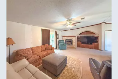 845 Caldwell Street, Lexington, TX 78947 - Photo 6